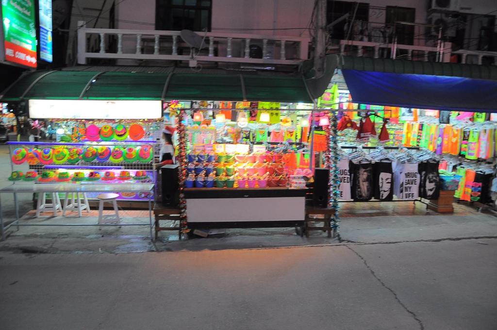 Mickey Hostel Haad Rin Ngoại thất bức ảnh