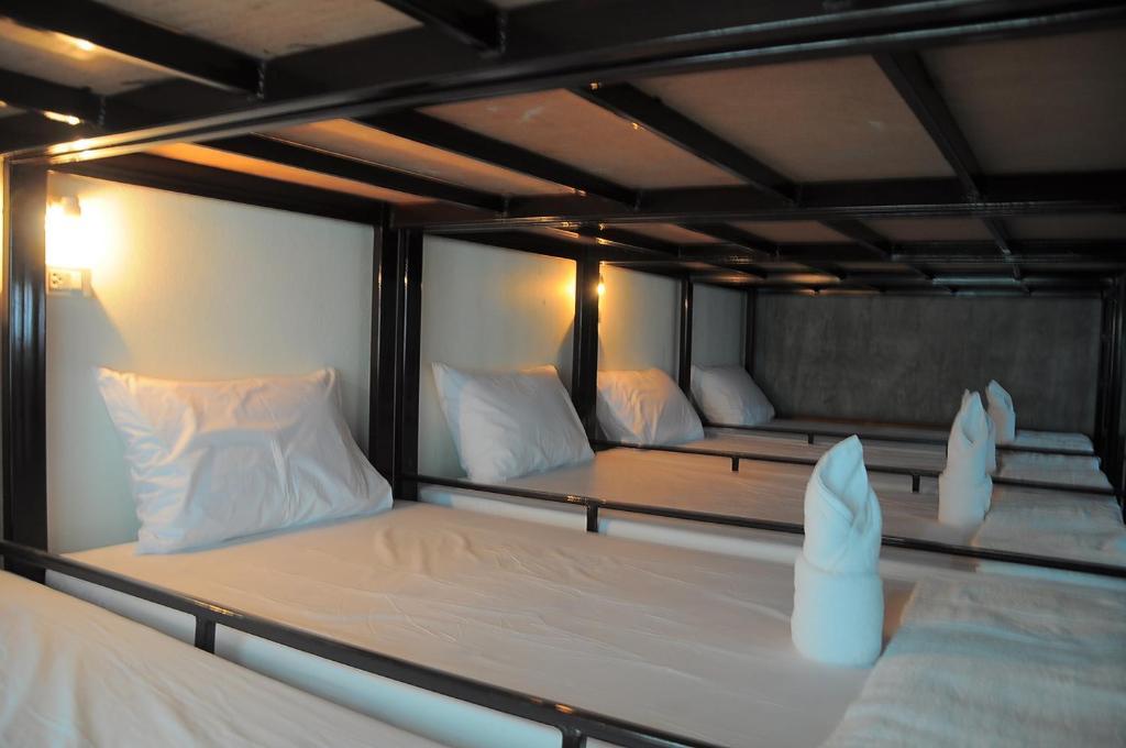 Mickey Hostel Haad Rin Ngoại thất bức ảnh